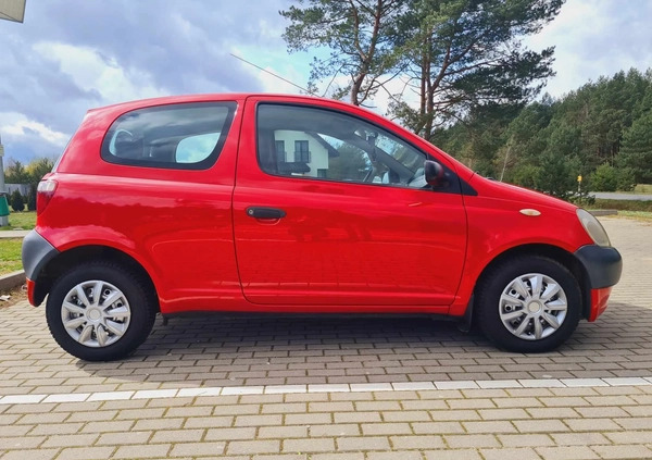 Toyota Yaris cena 5700 przebieg: 196000, rok produkcji 2003 z Brodnica małe 67